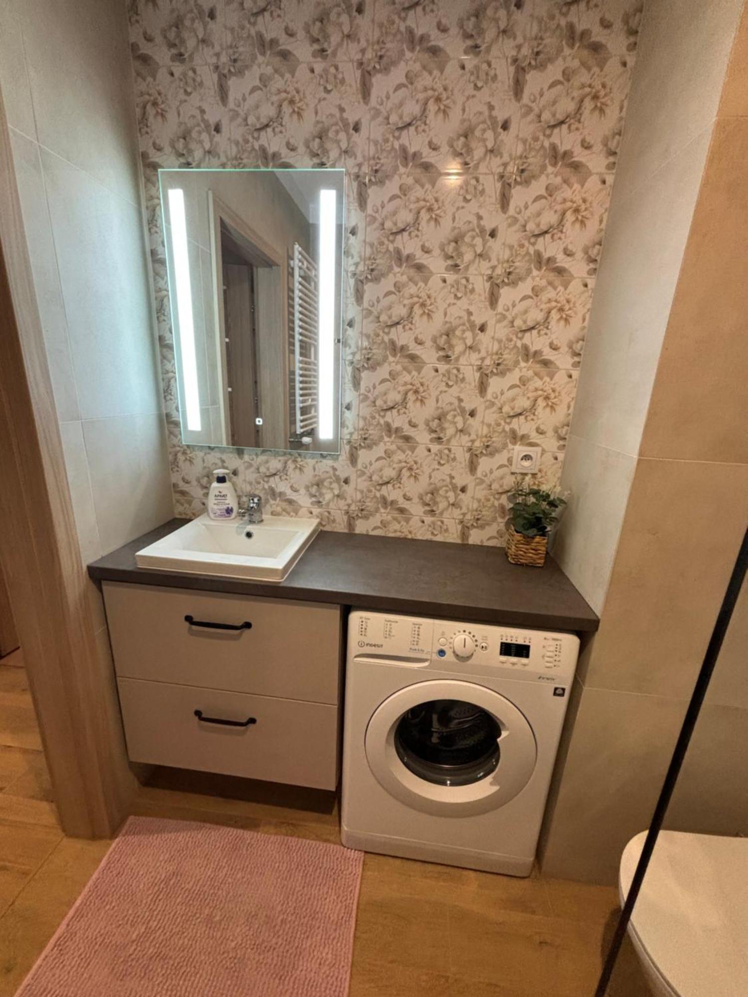 Apartamenty W Centrum Bialegostoku Z Parkingiem W Garazu Podziemnym Bialystok Luaran gambar