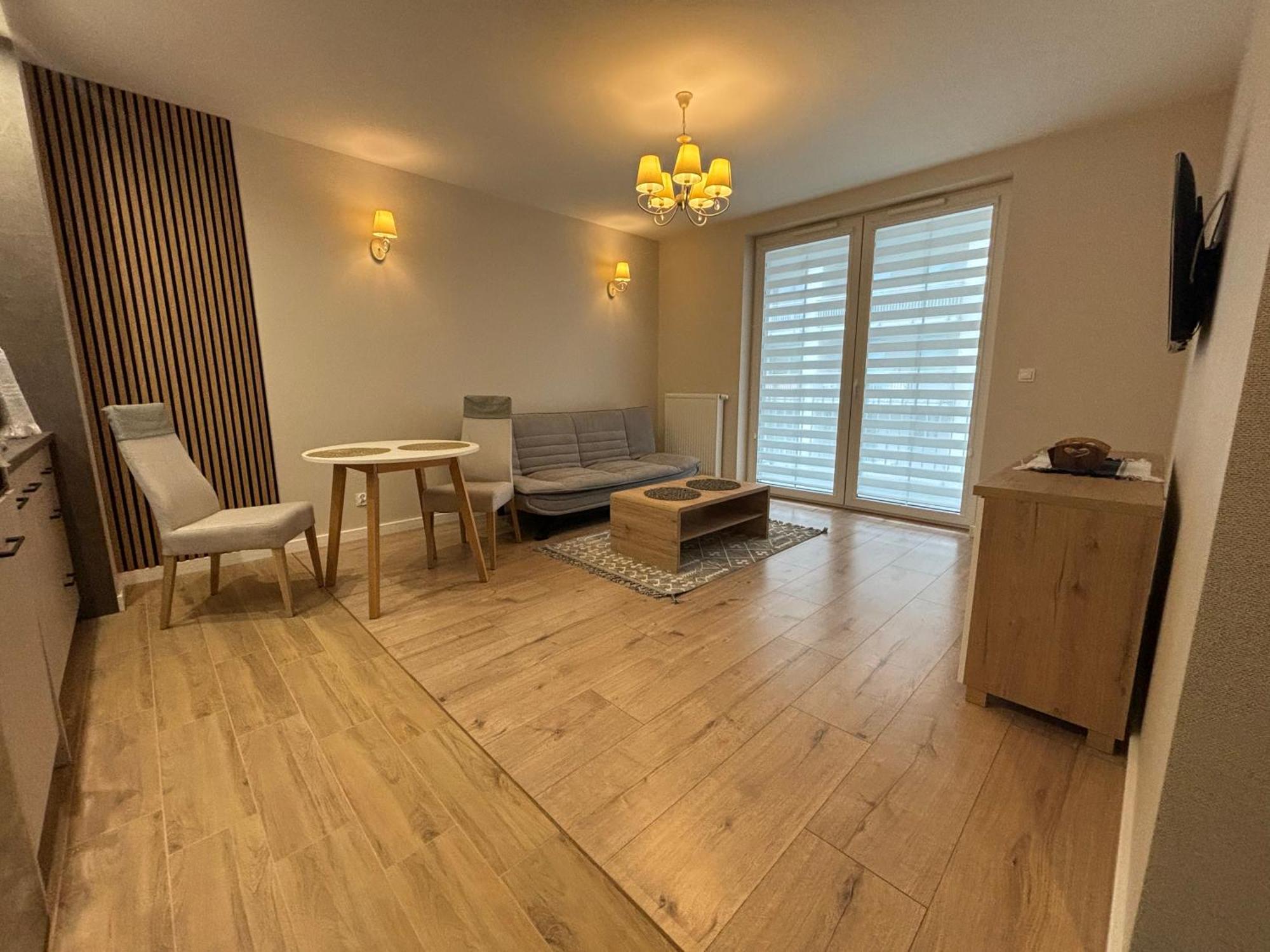 Apartamenty W Centrum Bialegostoku Z Parkingiem W Garazu Podziemnym Bialystok Luaran gambar